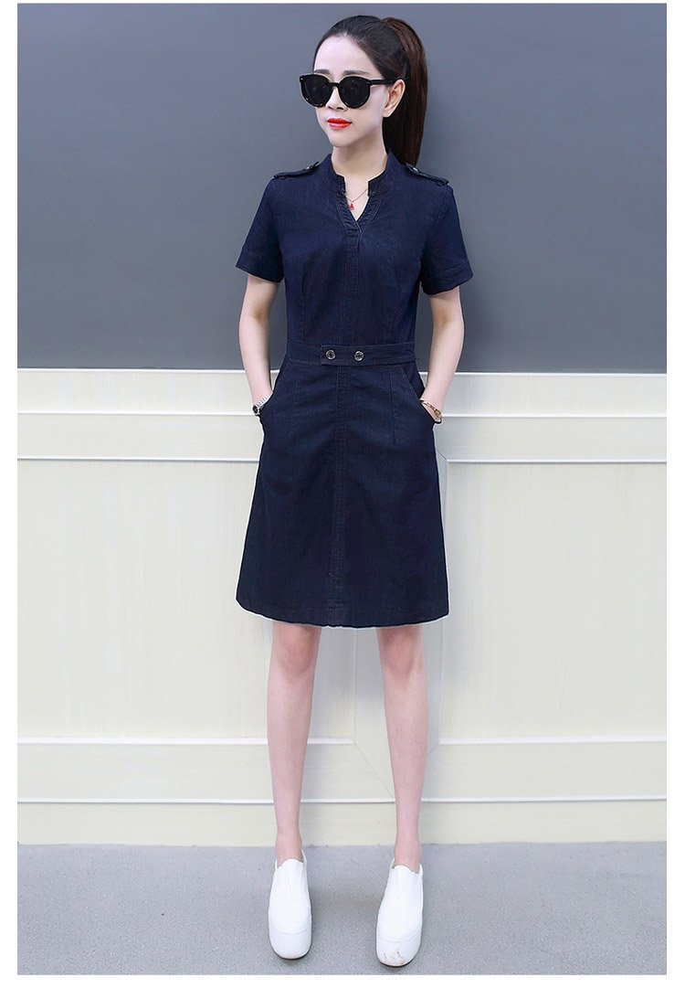 ĐẦM JEAN FORM A CỔ V ĐAI EO ĐÍNH NÚT - NJ2898